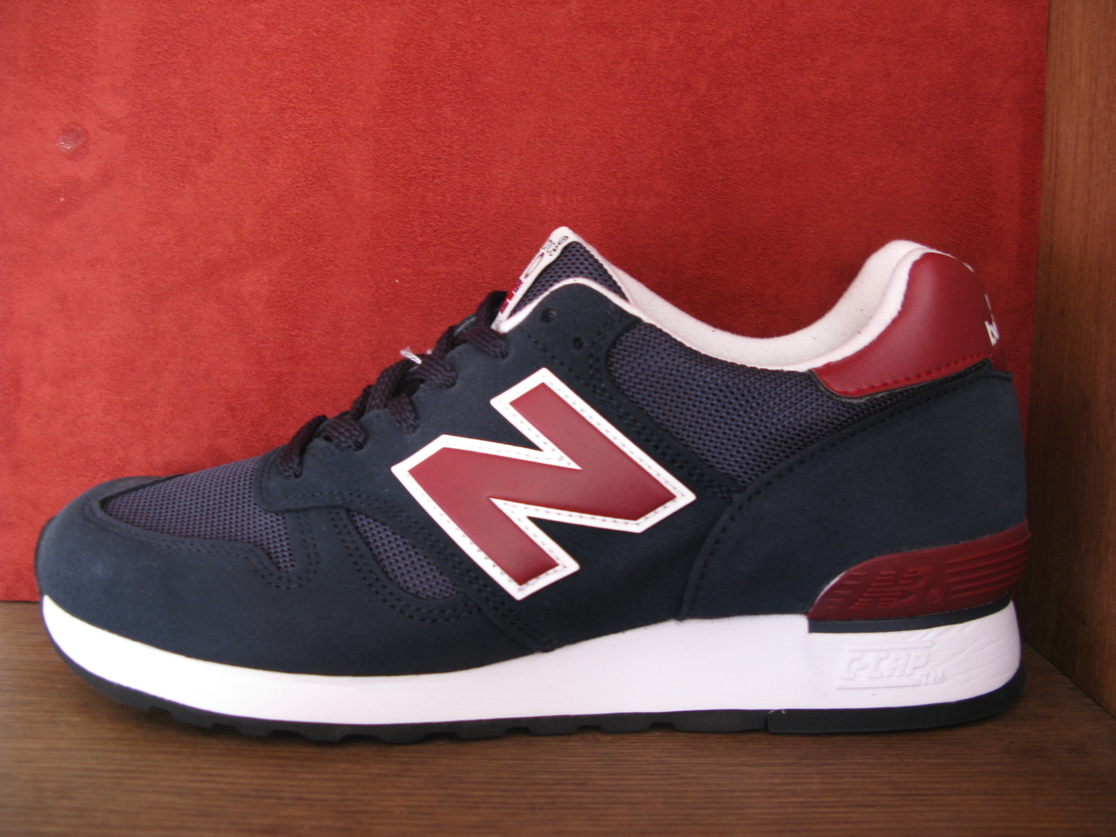 new balance m670 bleu et bordeaux